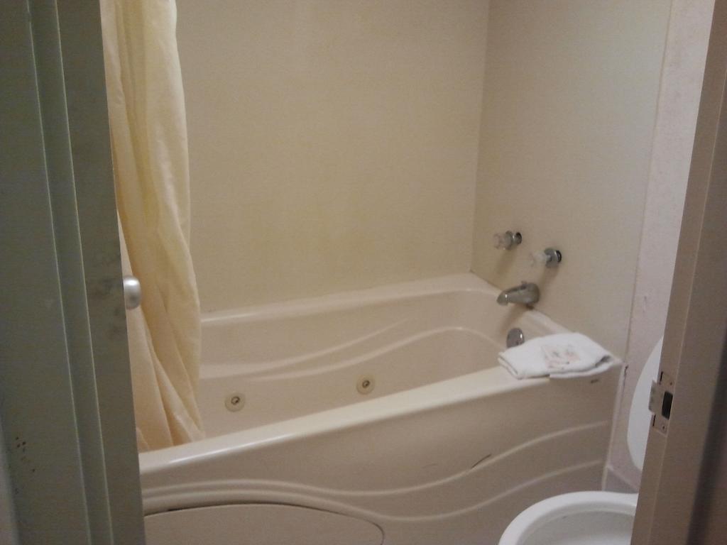 דקאטור Studio 9 Inn & Suites חדר תמונה